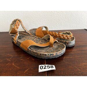 MUK LUKS Sandals Gladiator Womens Sz 6 Brown Braided Strappy Suede Boho Open Toe